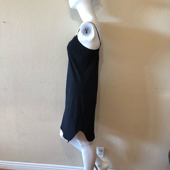 Vince 100% Silk V Neck Black Cami Dress Sz Small - Picture 3 of 10